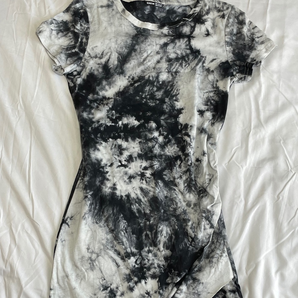 Tie-Dye T-Shirt Dress